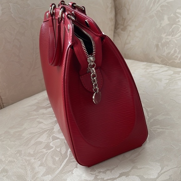 Louis Vuitton Carmine Epi Leather Brea MM bag - Picture 2 of 8